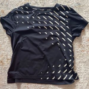 Nike running black top